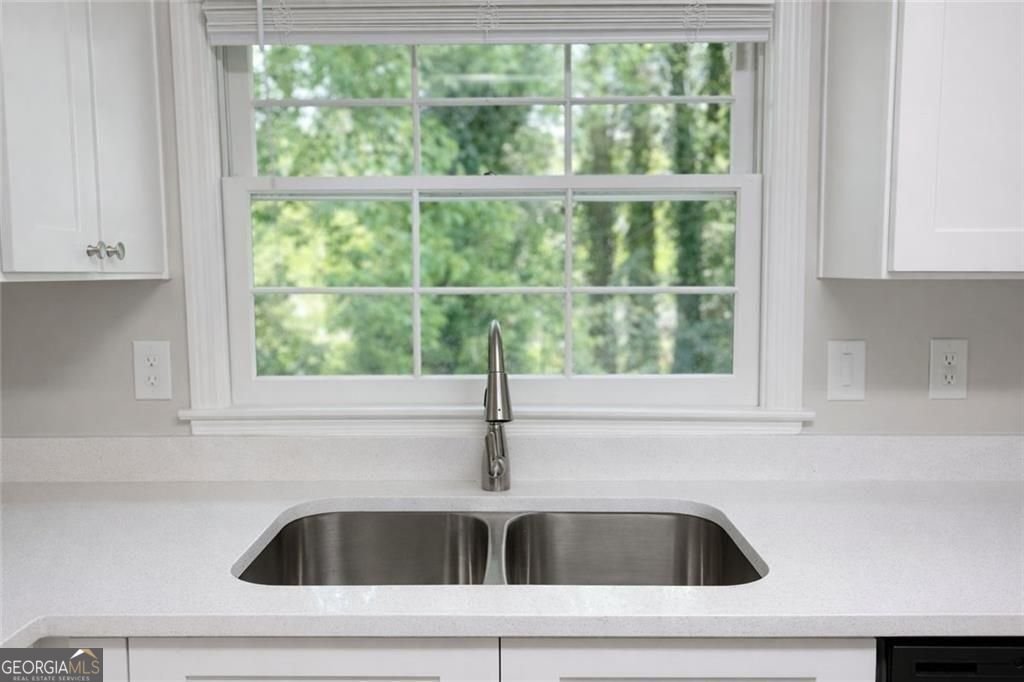 1317 Cedar Heights Drive Stone Mountain - Photo 15