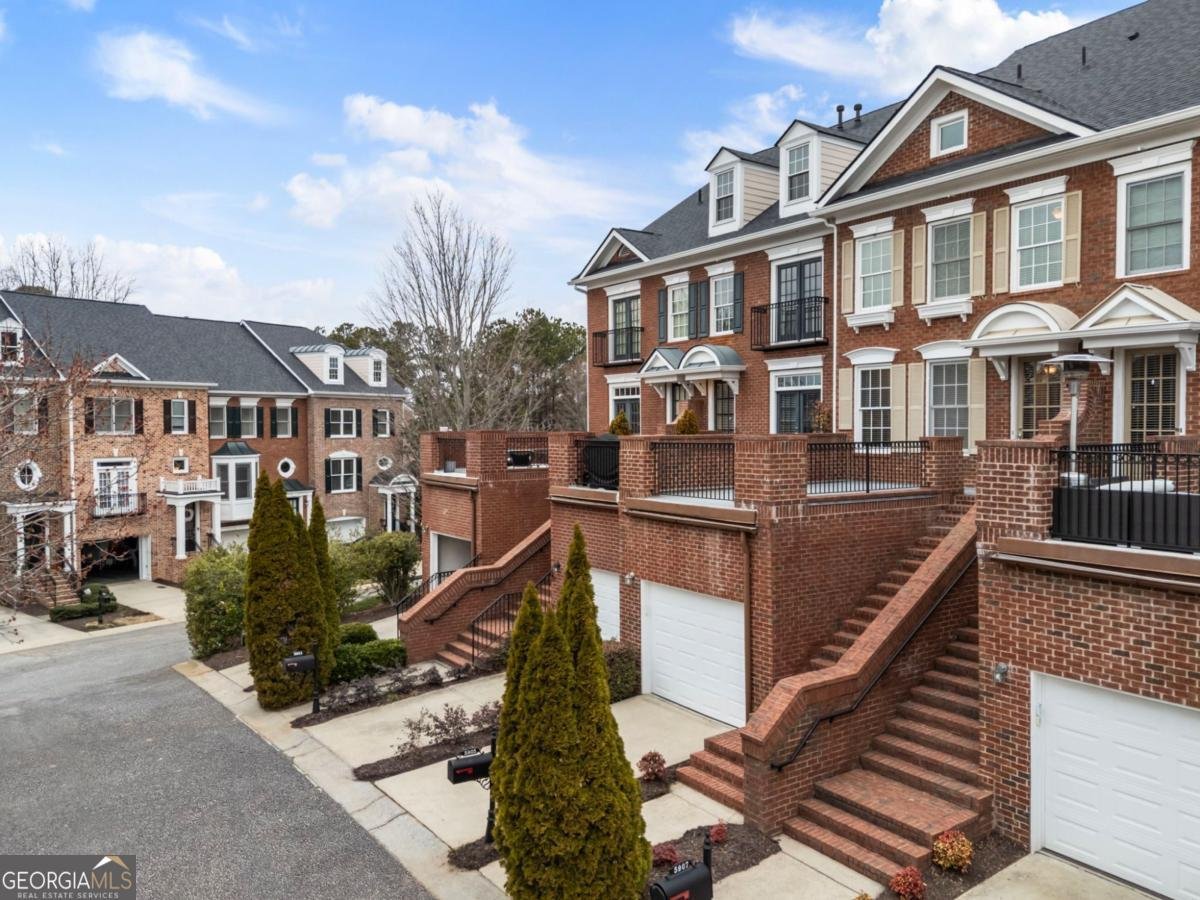 5905 Waters Edge Trail Roswell - Photo 1