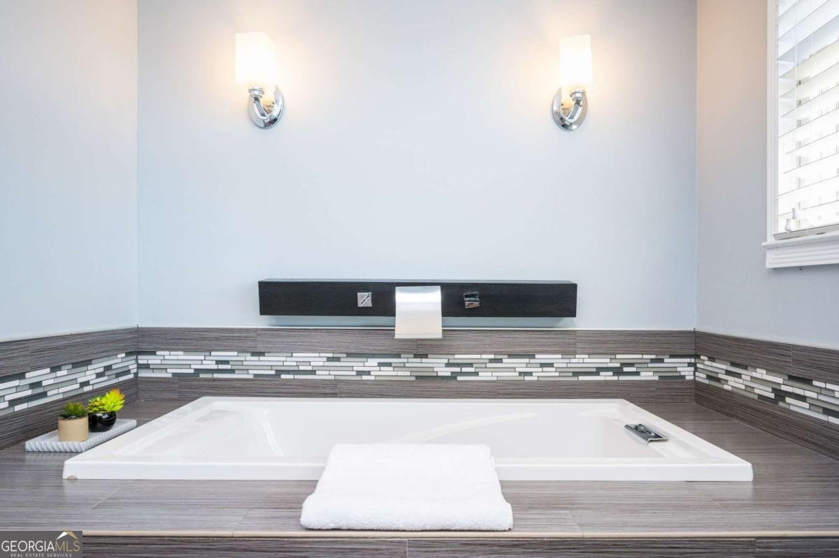 202 Heights Place Canton - Photo 34