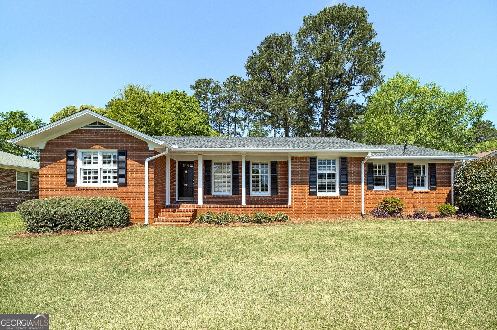 304 Burke Circle McDonough - Photo 1