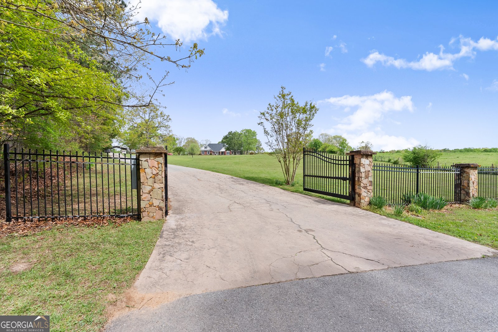 4841 Cobb Griffin Road Gillsville - Photo 9