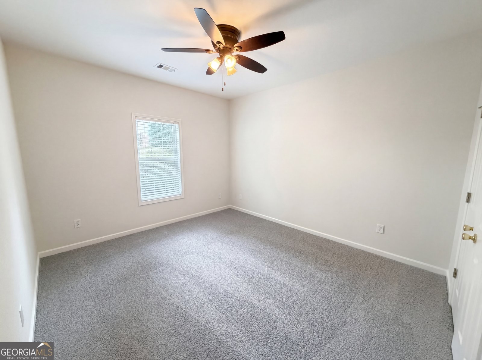 135 Clifford Court Canton - Photo 19