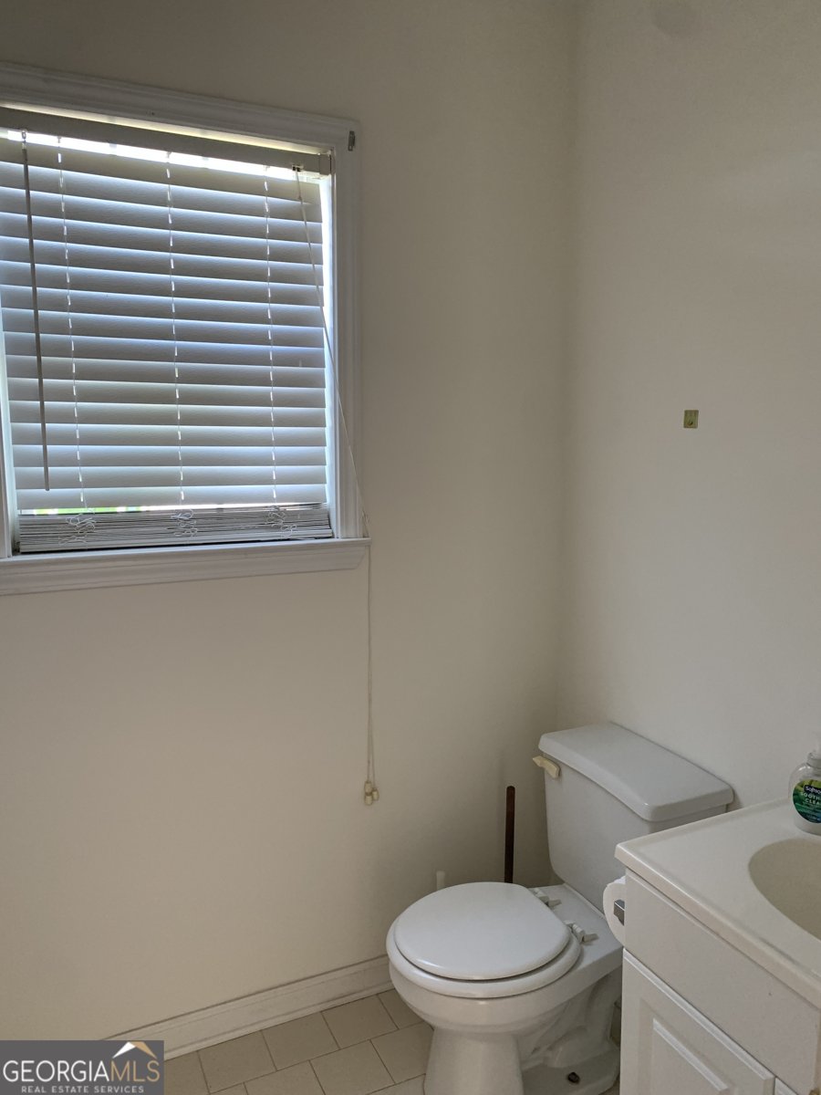 140 Dearing Woods Way Covington - Photo 19