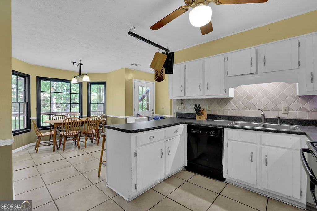 1362 Murdock Road Marietta - Photo 10