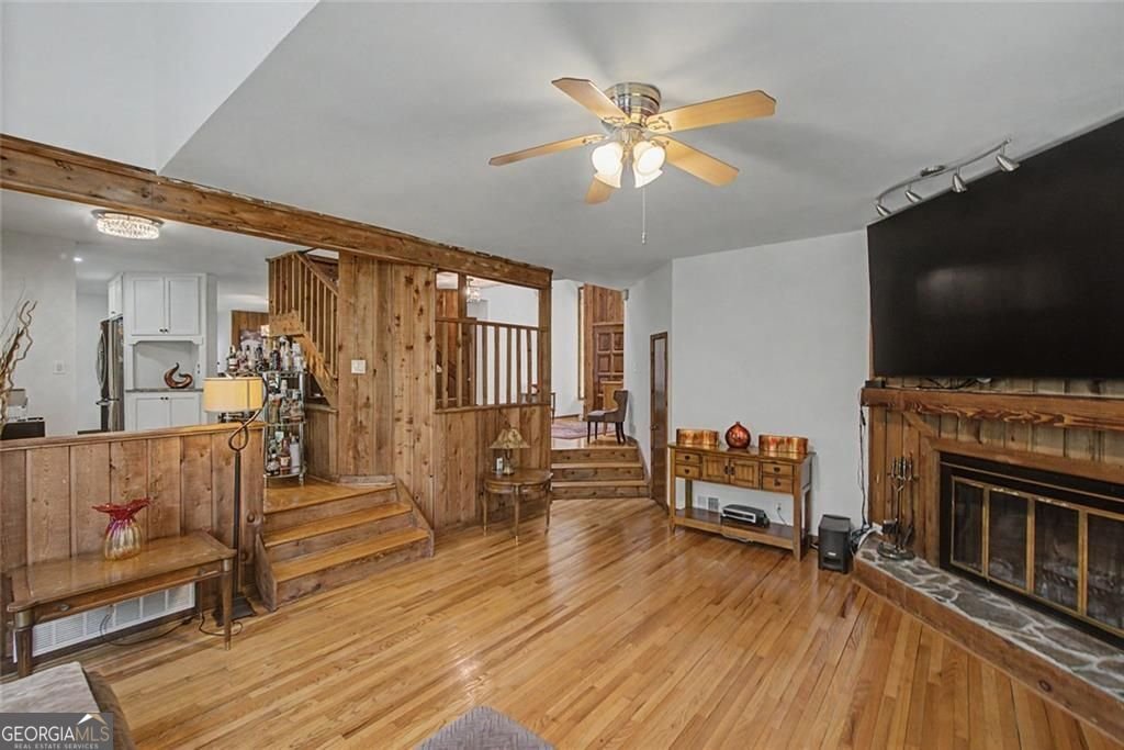 2915 Pond View Court Marietta - Photo 11