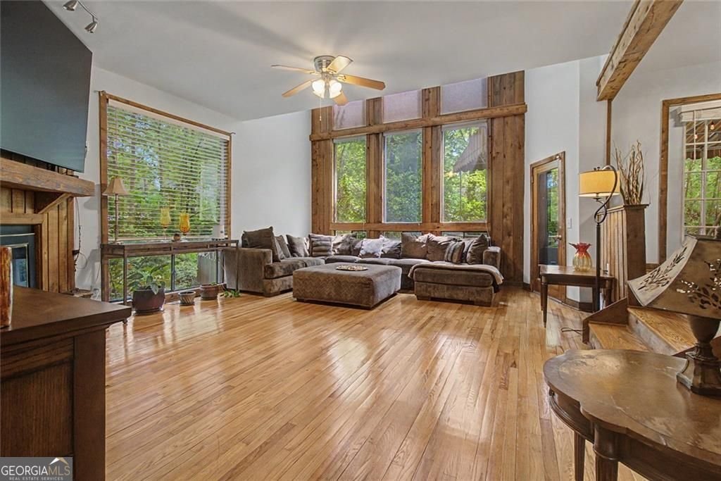 2915 Pond View Court Marietta - Photo 7