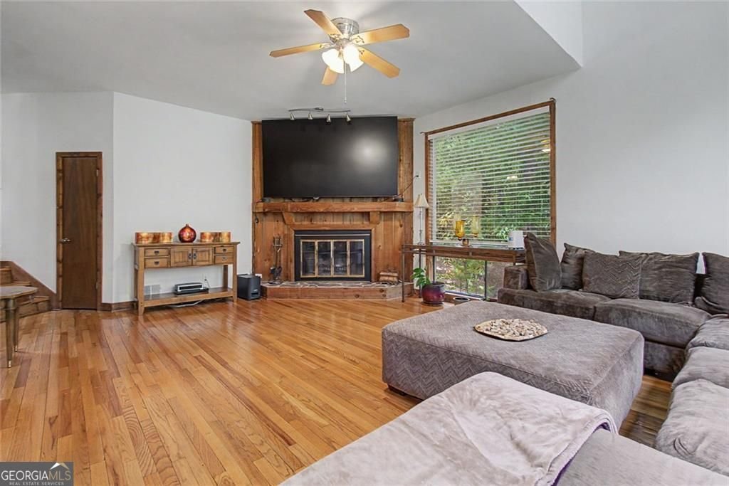 2915 Pond View Court Marietta - Photo 8