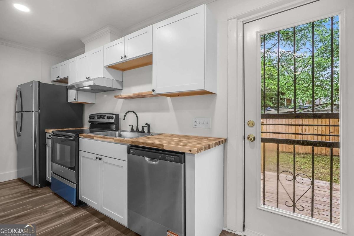 1126 Waldburg Street Savannah - Photo 19