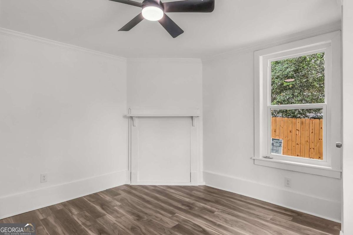 1126 Waldburg Street Savannah - Photo 34