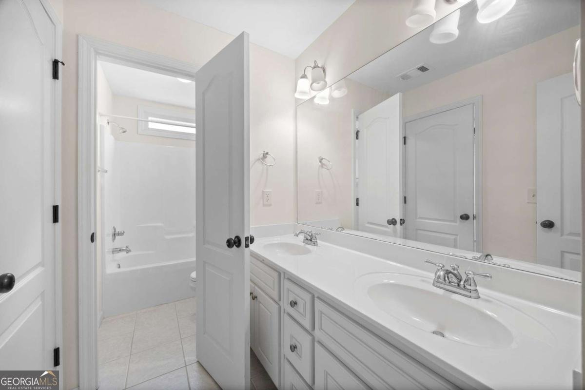 612 Baymist Court Loganville - Photo 28