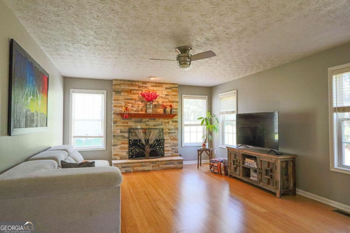 822 Madison View Lane Lawrenceville - Photo 6