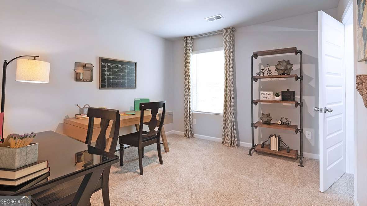 663 Whitman Lane Stockbridge - Photo 12