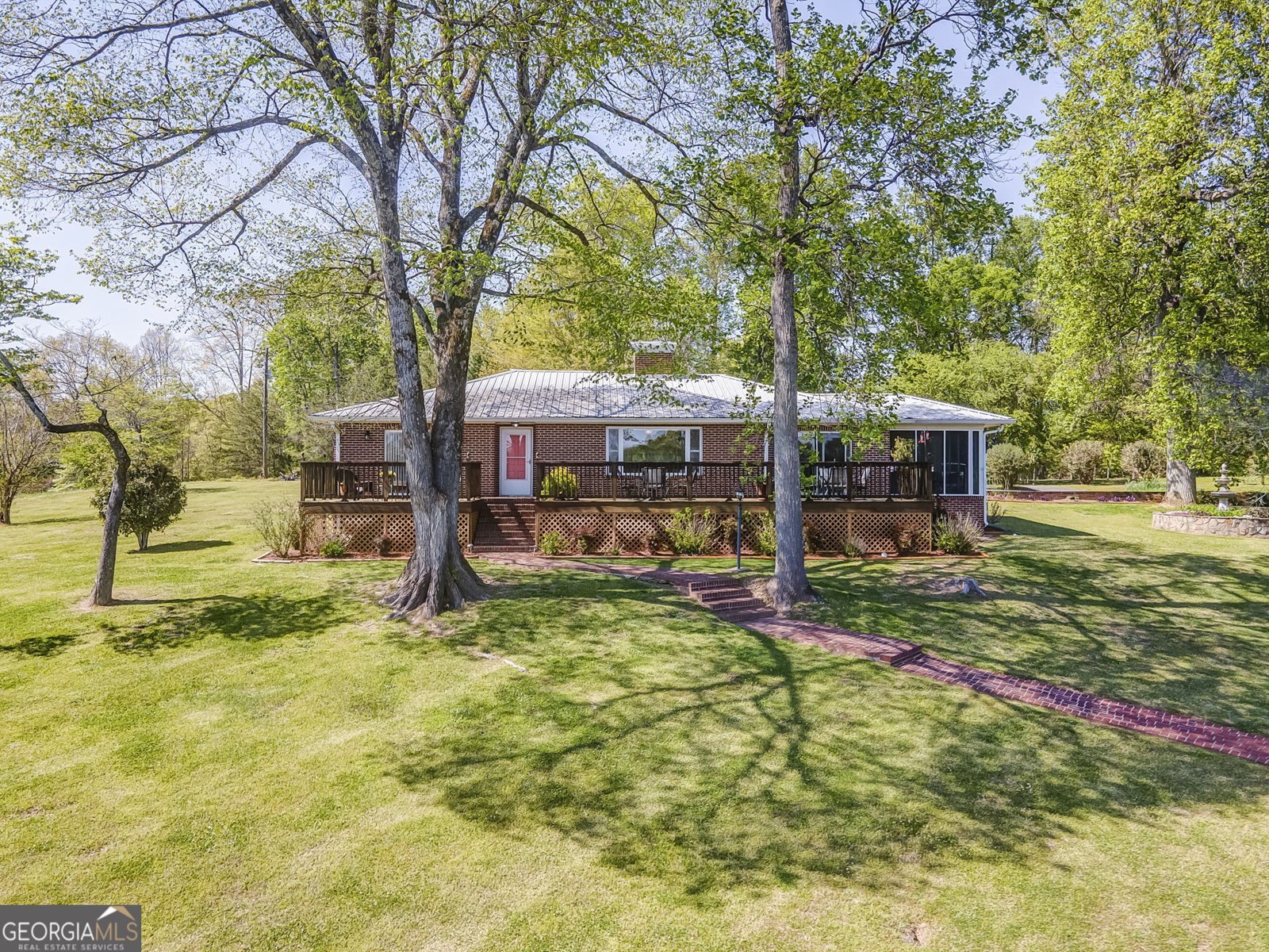 7360 Highway 48 Menlo - Photo 1