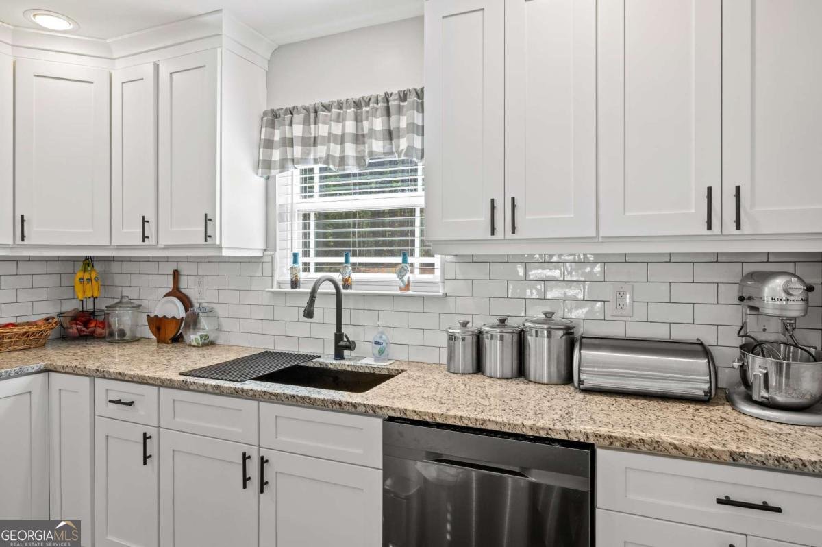 611 Bell Loop Chatsworth - Photo 16