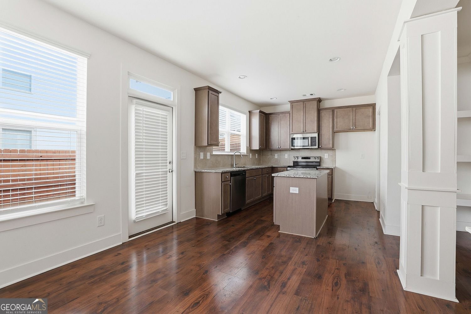 7641 Squire Court Fairburn - Photo 10