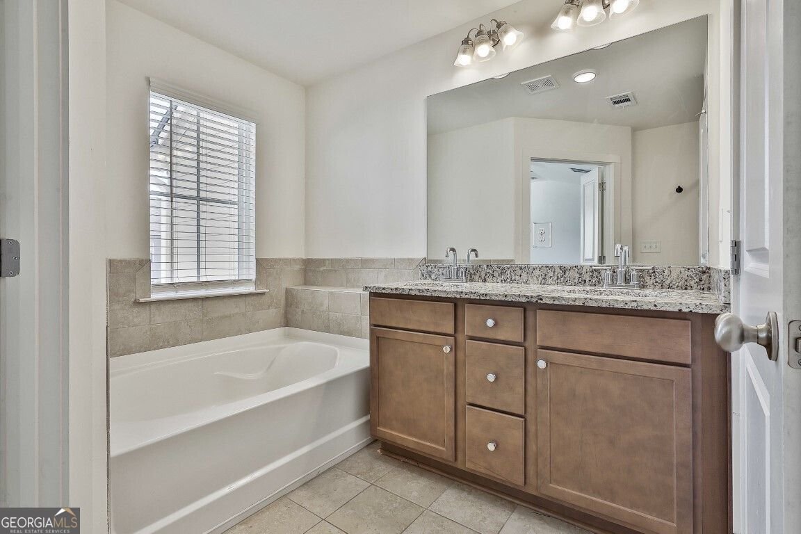 7641 Squire Court Fairburn - Photo 24