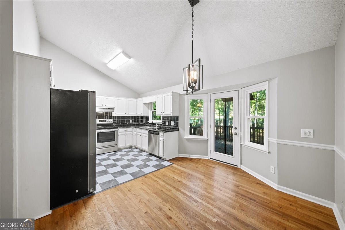 1528 Oakleaf Drive Auburn - Photo 7