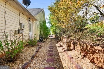 2130 Saint Thomas Way Suwanee - Photo 24