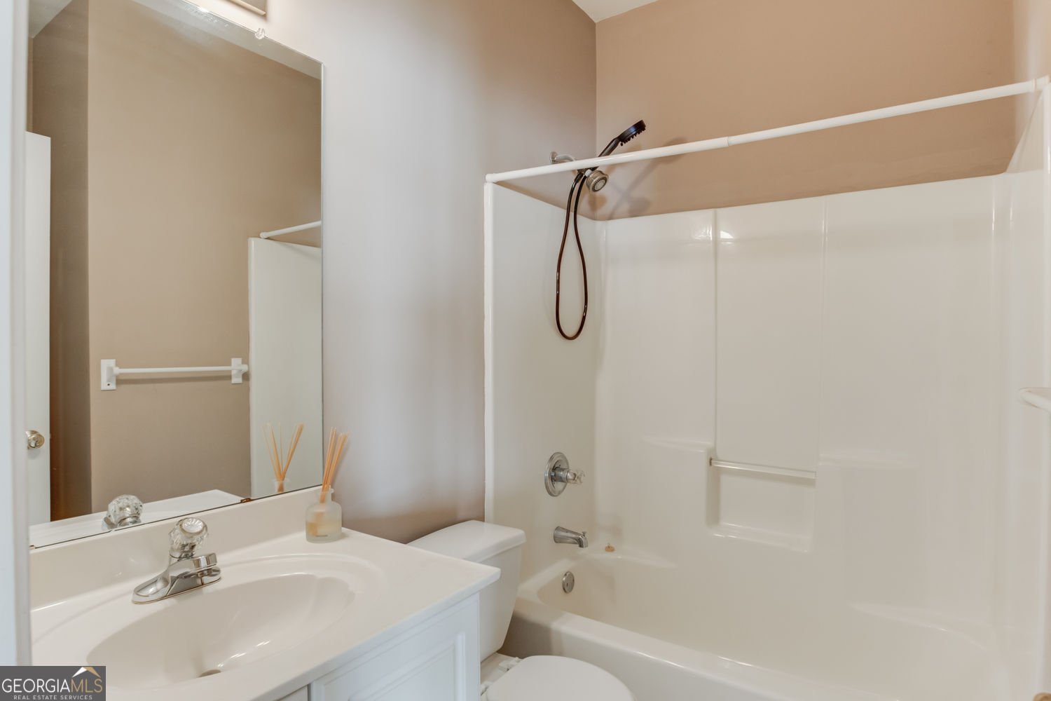 2899 Savannah Walk Lane Suwanee - Photo 16