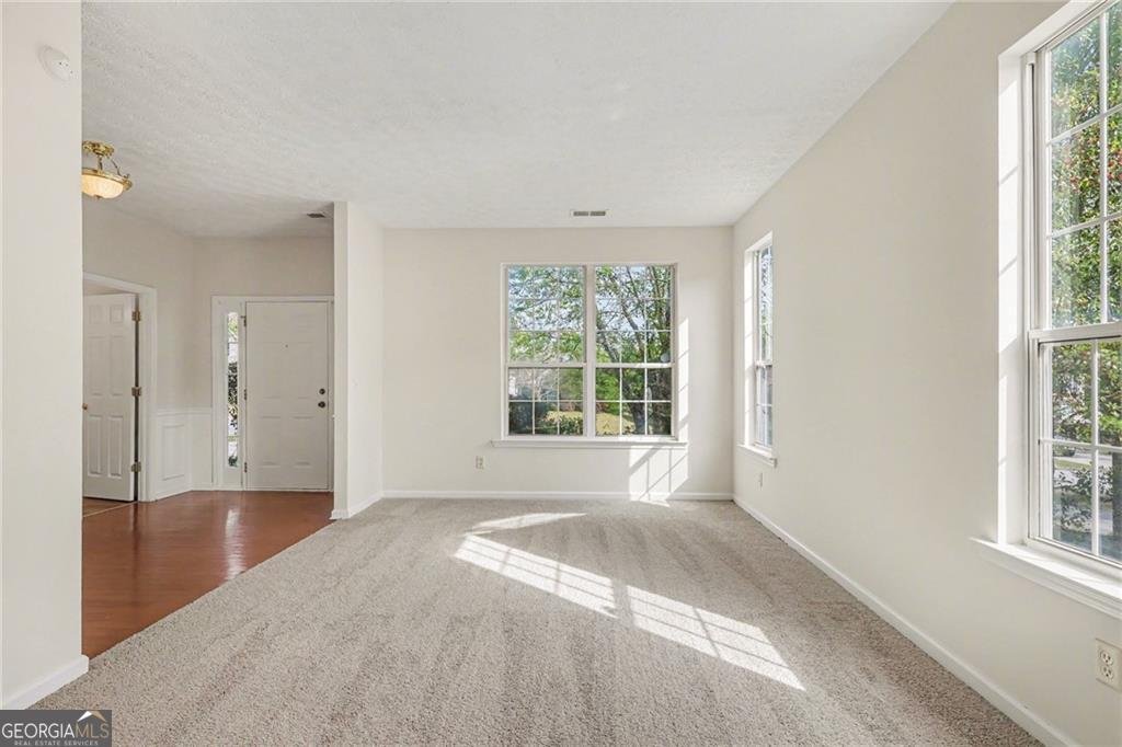 3177 Elmwood Court Atlanta - Photo 13