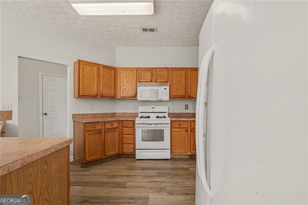 3177 Elmwood Court Atlanta - Photo 17