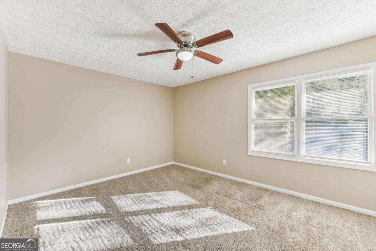 401 Autumn Leaf Way Norcross - Photo 17