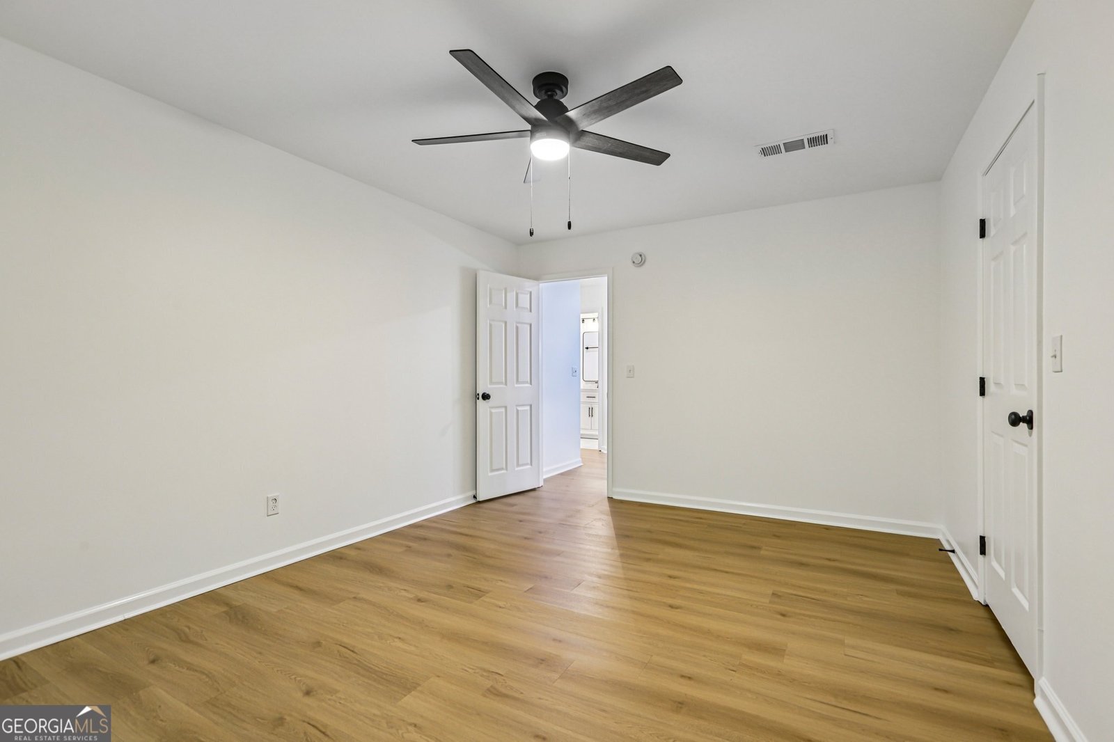 418 Honeysuckle Lane Stockbridge - Photo 14