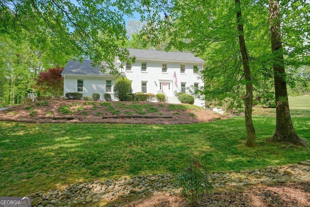 1075 Willow Bend Roswell - Photo 1