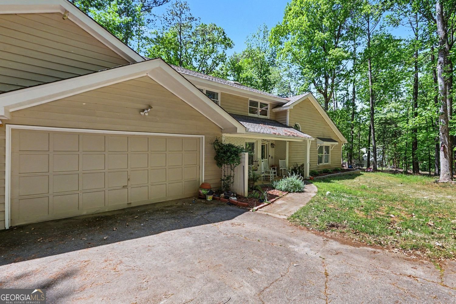 205 Hidden Creek Lane Peachtree City - Photo 3