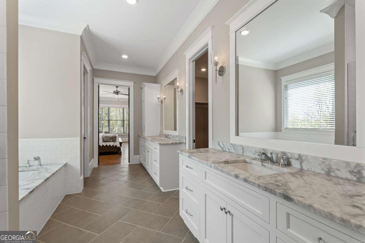 16200 Henderson Road Milton - Photo 40