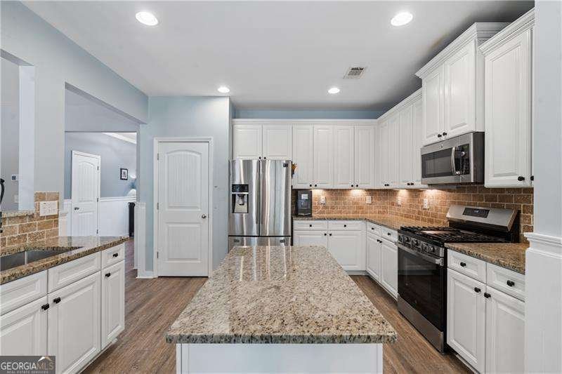 2467 Allsborough Way Dacula - Photo 14