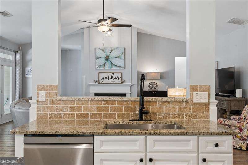 2467 Allsborough Way Dacula - Photo 16