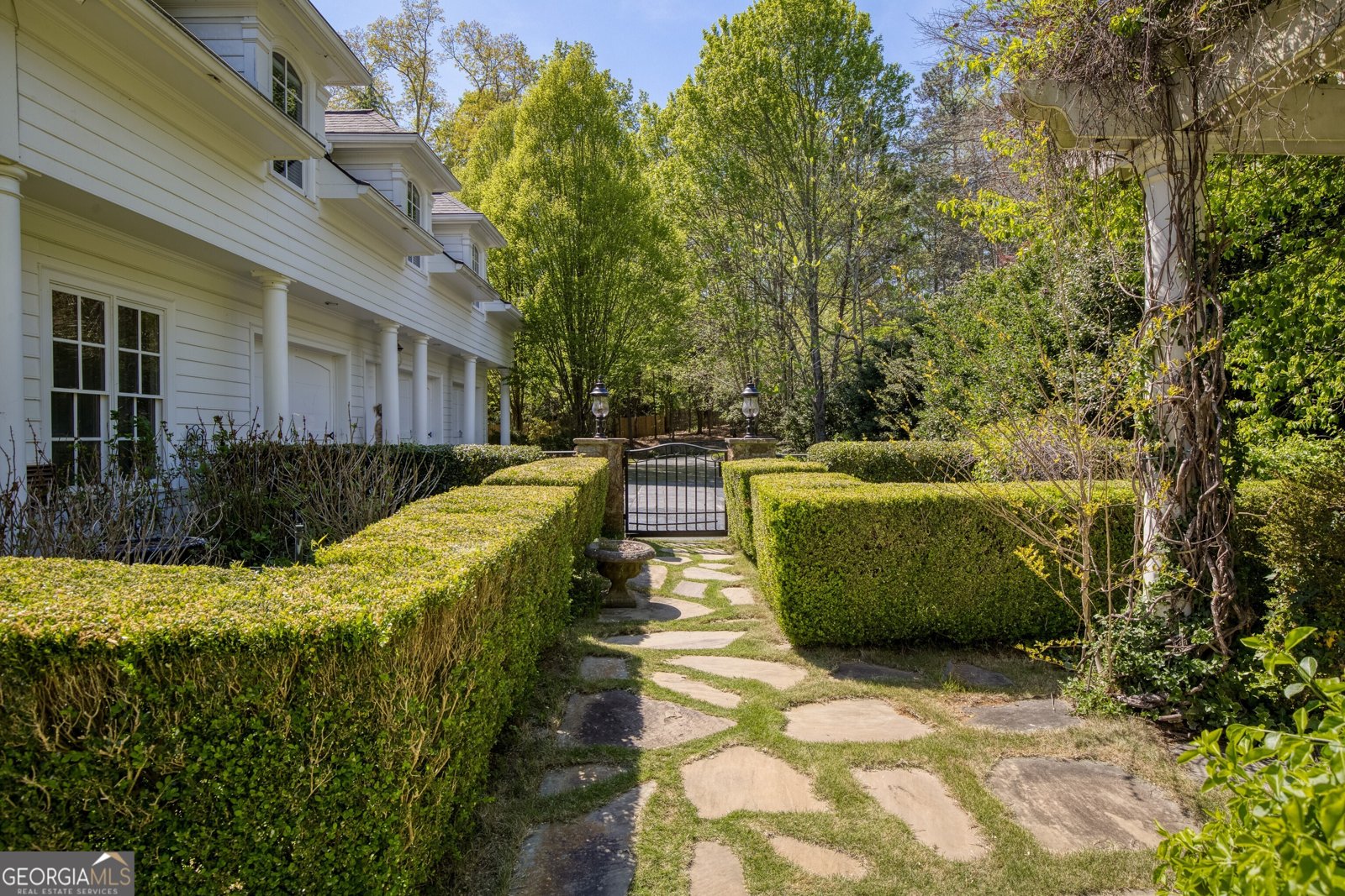 1095 Stonegate Court Roswell - Photo 168