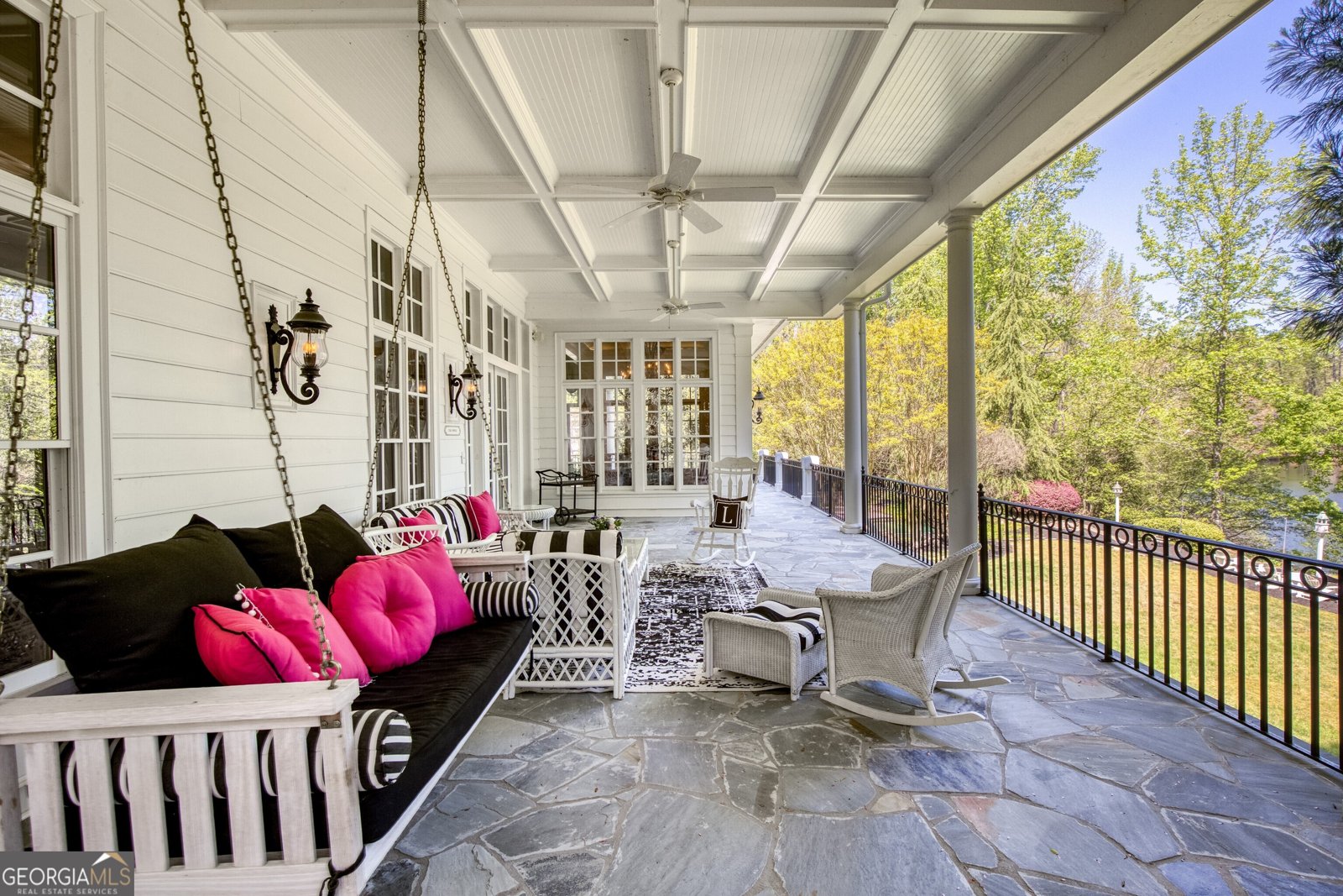 1095 Stonegate Court Roswell - Photo 17