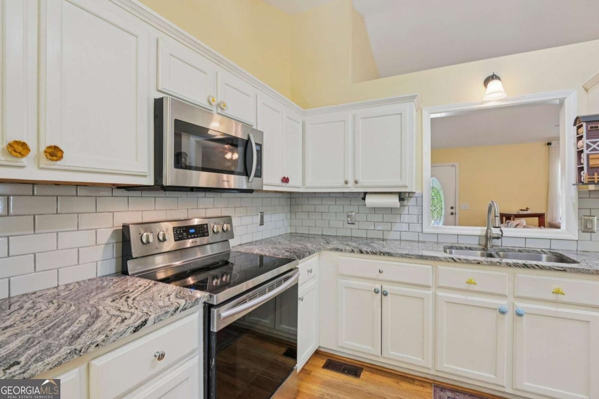 29 Wey Bridge Court White - Photo 10