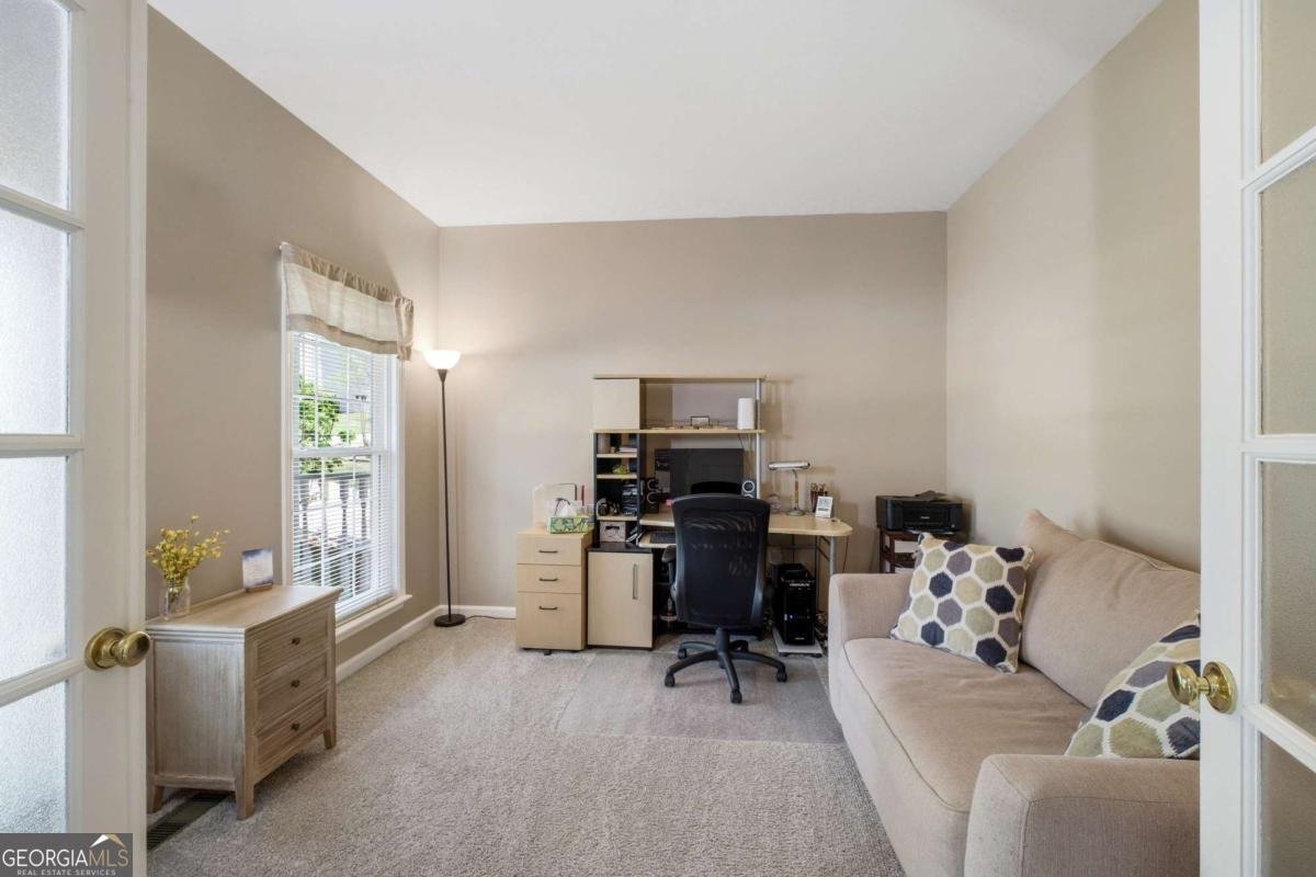 385 Oak Springs Drive Lawrenceville - Photo 7