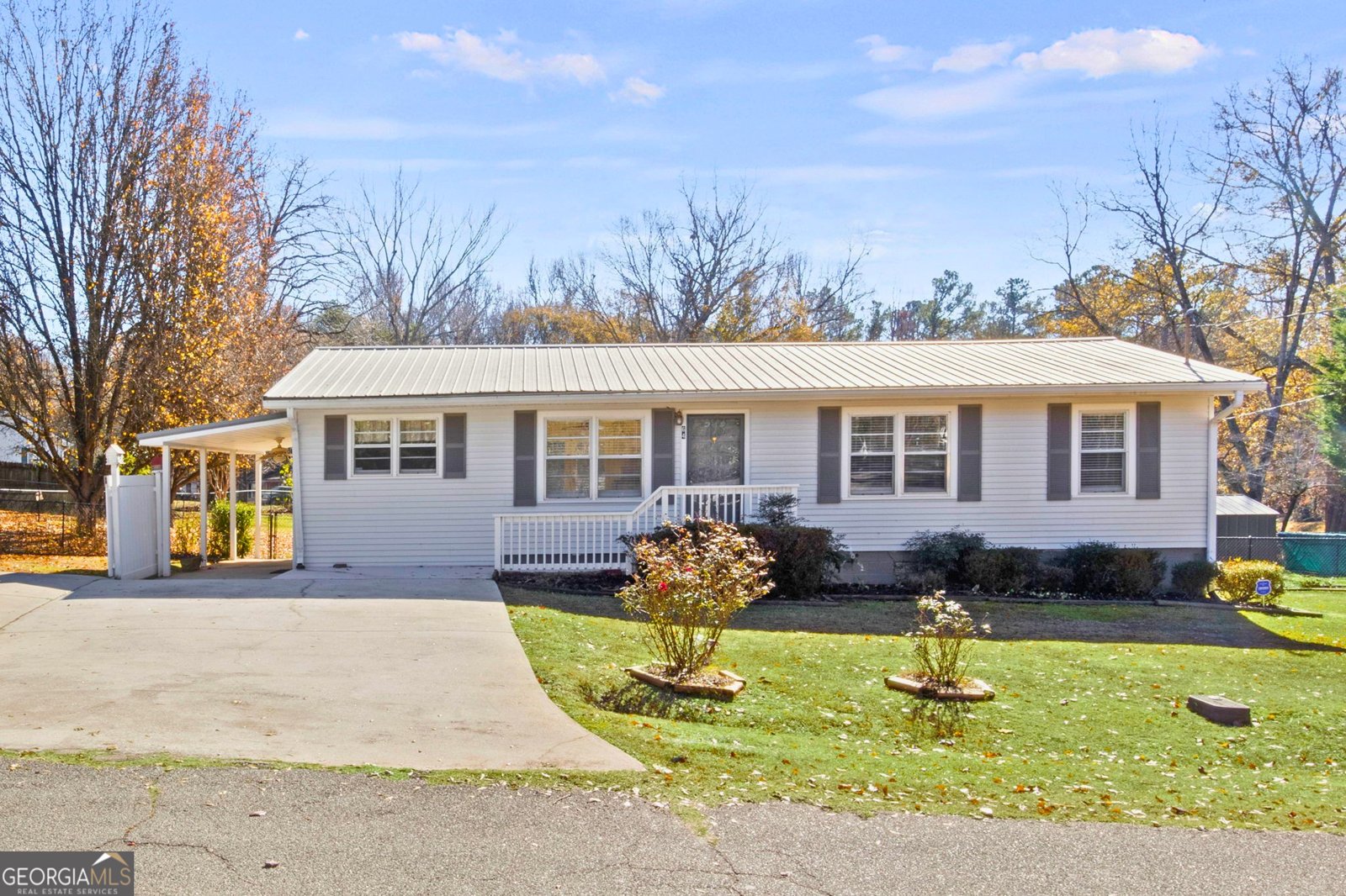 64 Camellia Drive Newnan - Photo 1