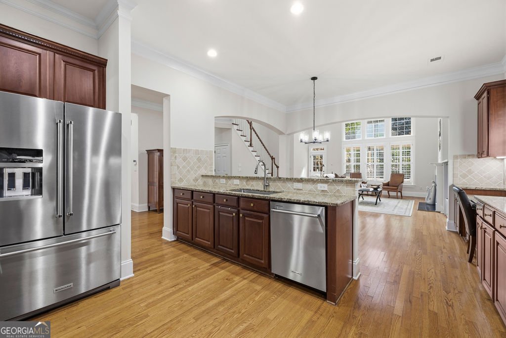 305 Wembley Circle Sandy Springs - Photo 9