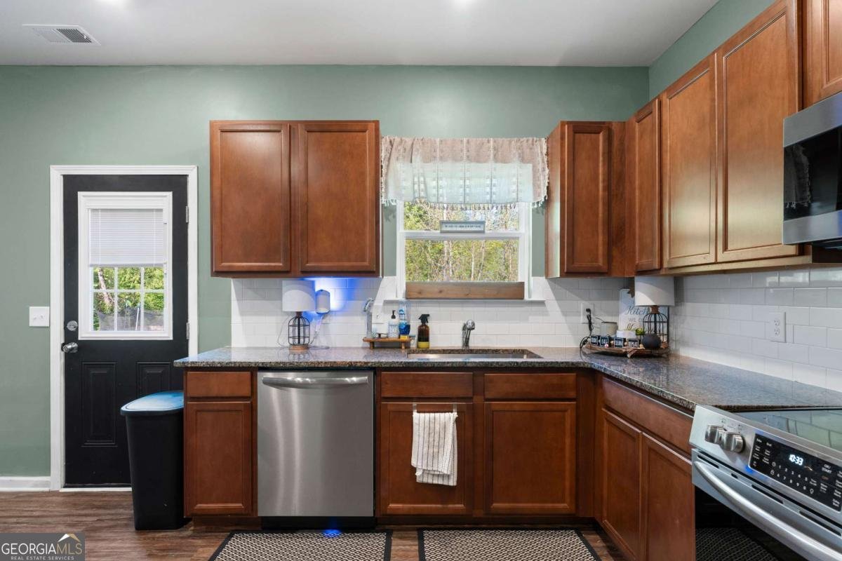 6 Oak Ridge Court Rome - Photo 12