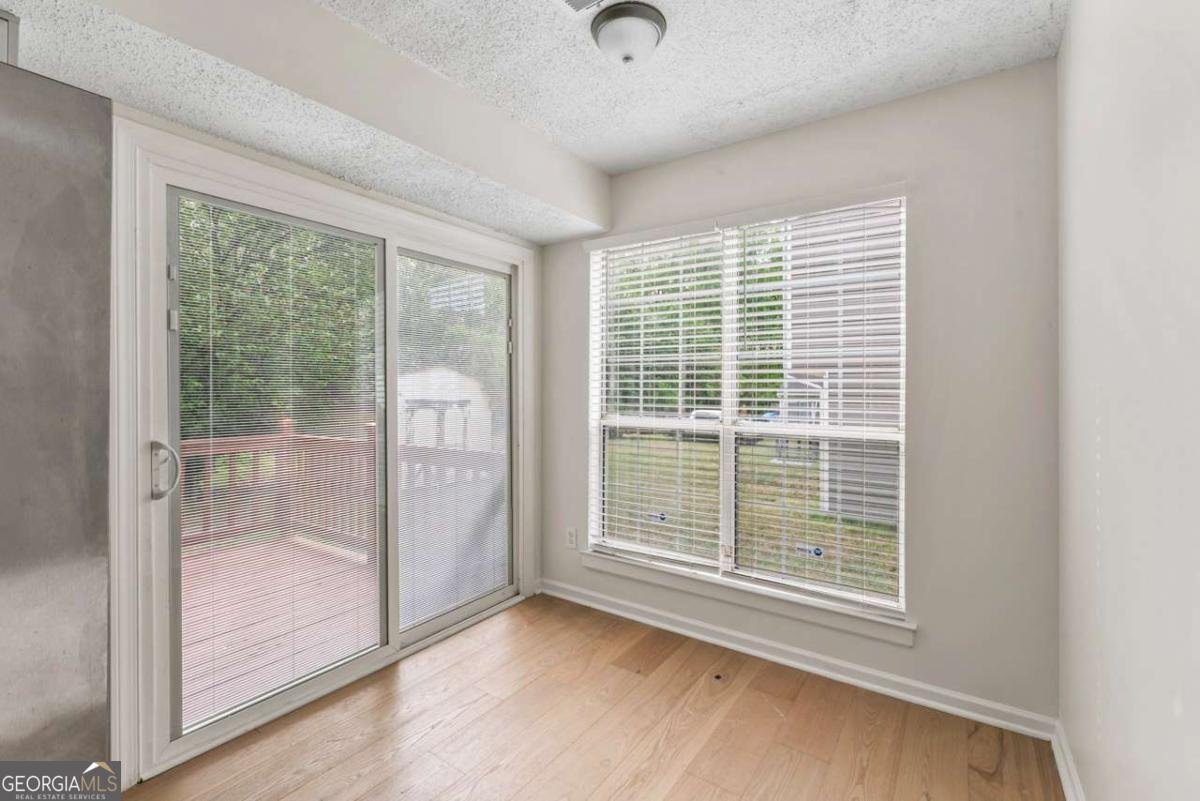 5604 Pine Gate Drive Atlanta - Photo 8