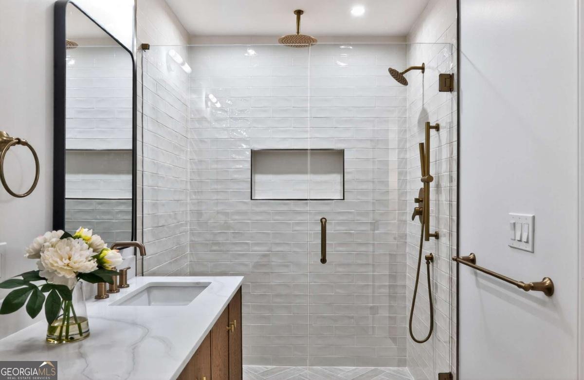 685 Superior Avenue Decatur - Photo 22