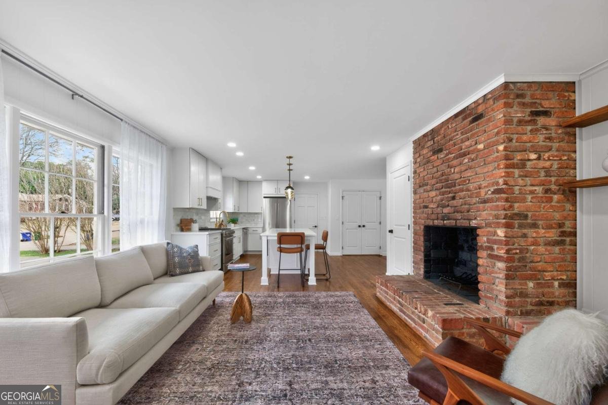 685 Superior Avenue Decatur - Photo 8