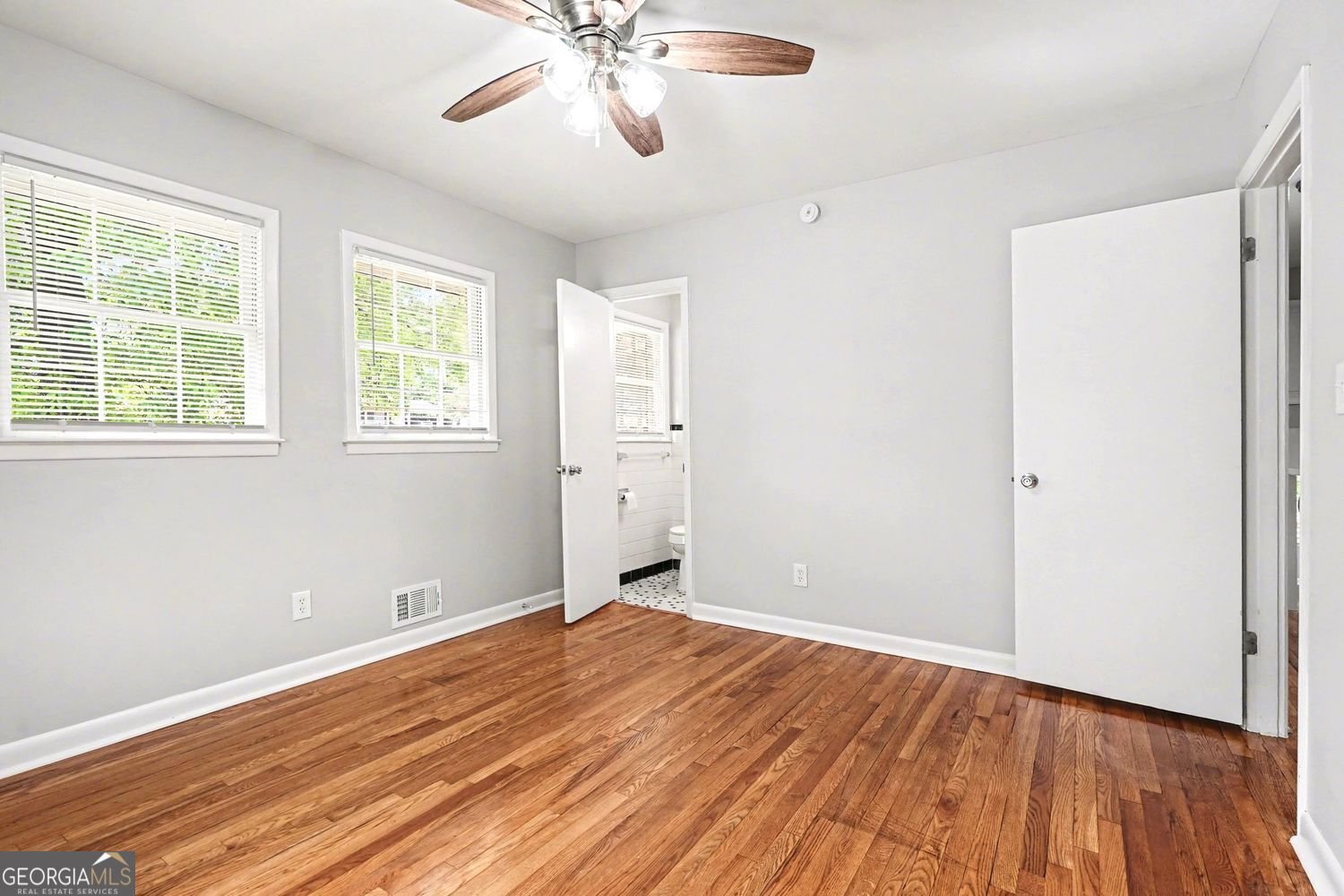 4264 Oakwoods Court Stone Mountain - Photo 7