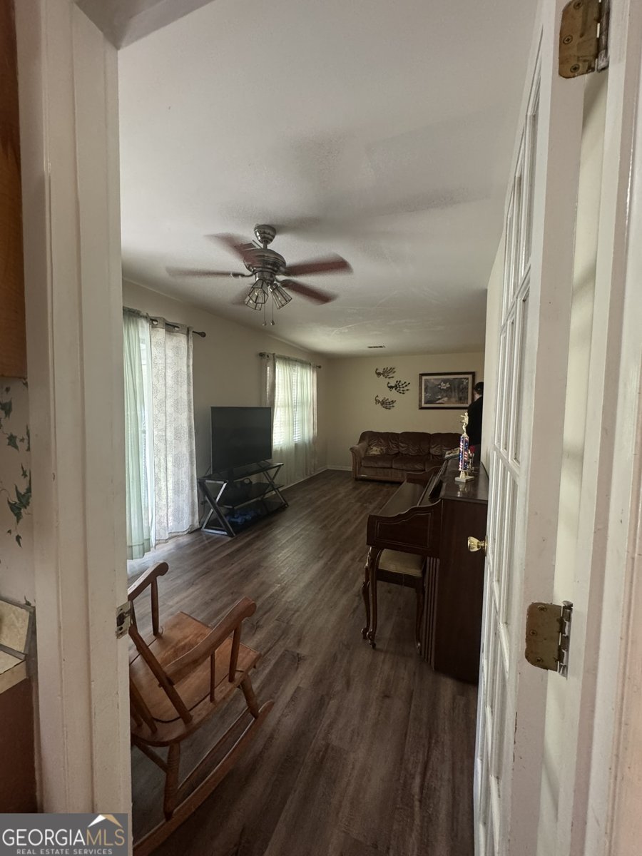 1032 Elberta Road Warner Robins - Photo 10