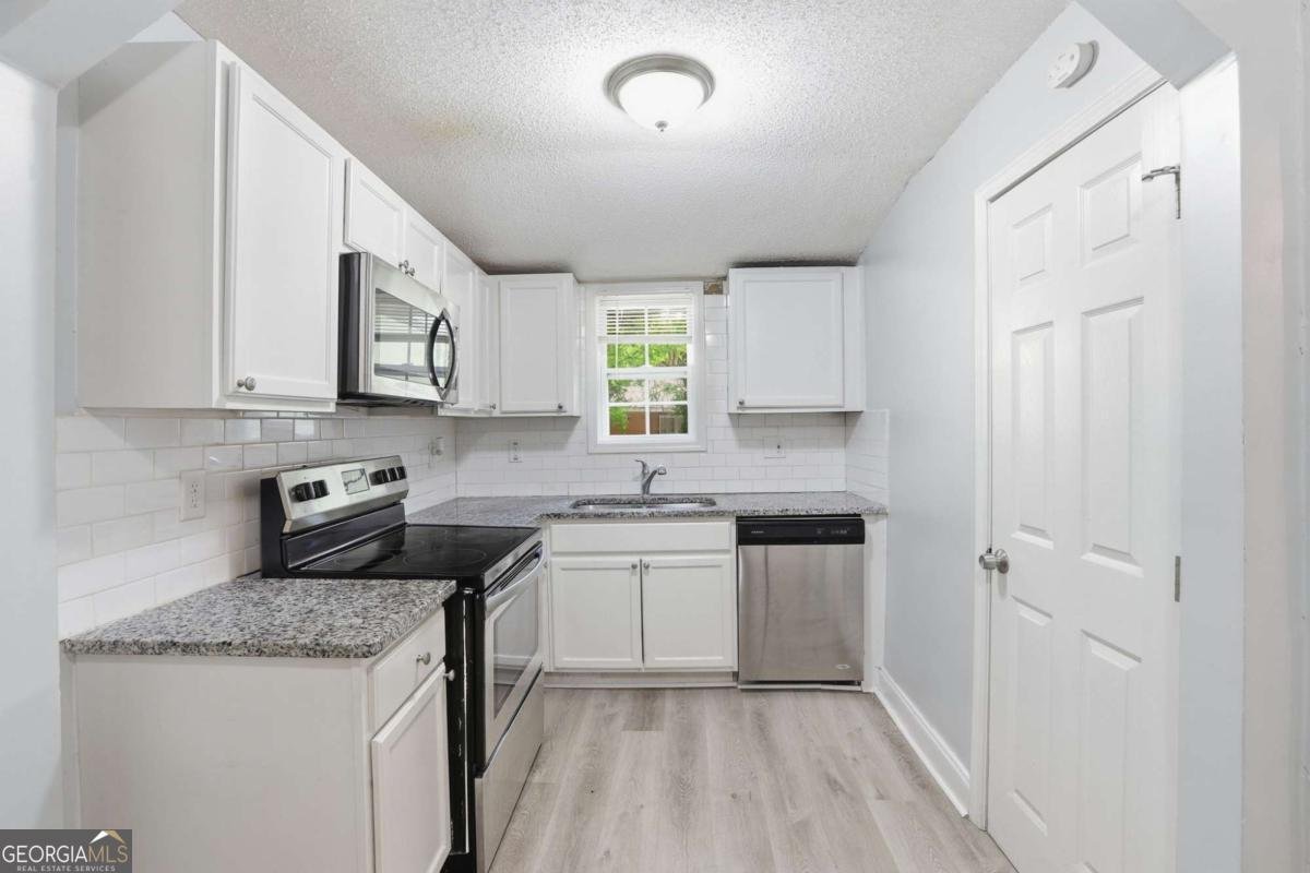 219 Howell Dr SW Atlanta - Photo 15