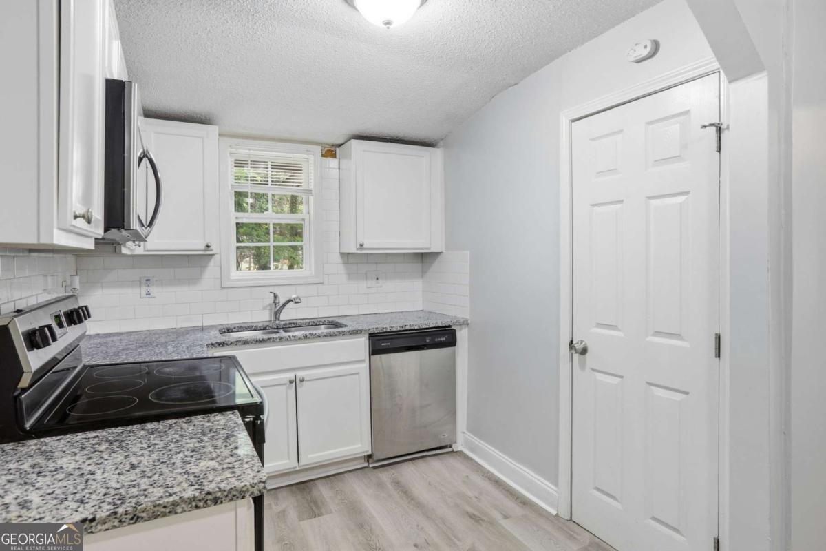 219 Howell Dr SW Atlanta - Photo 17