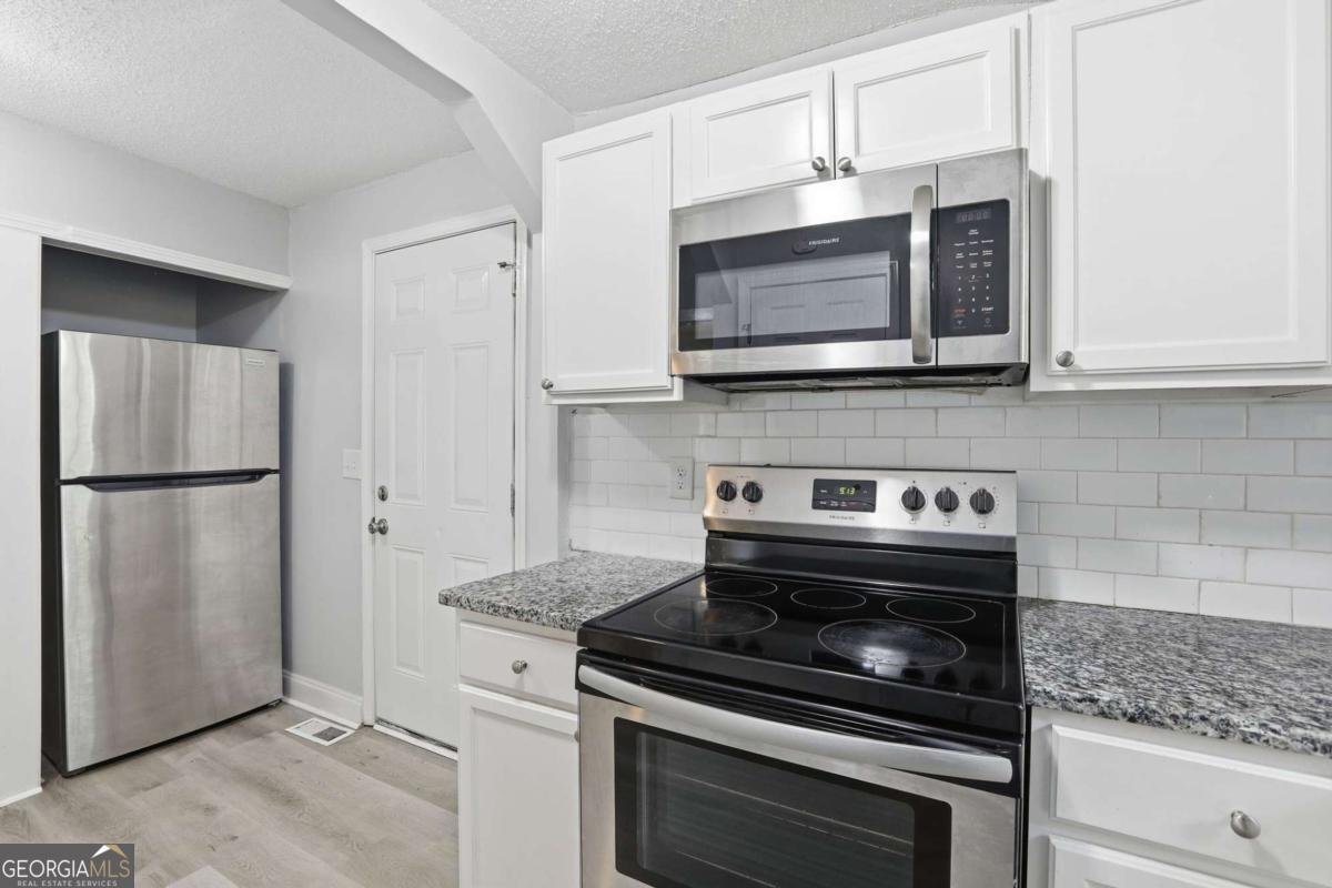 219 Howell Dr SW Atlanta - Photo 18