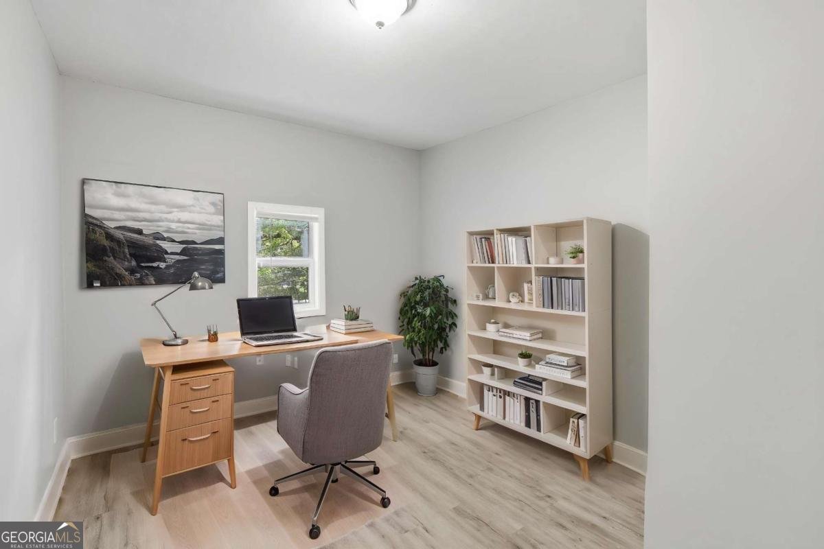 219 Howell Dr SW Atlanta - Photo 8