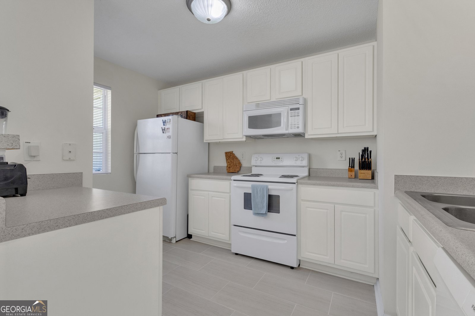 127 Chastain Circle Newnan - Photo 8