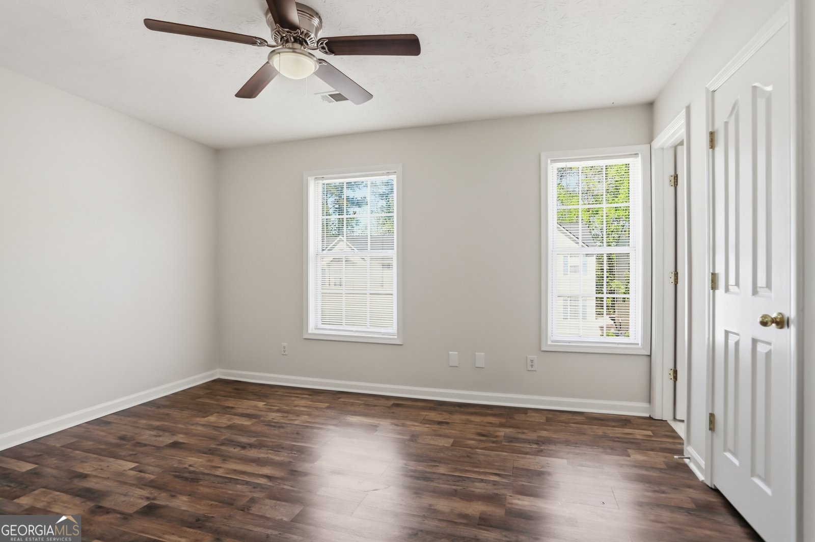 205 Abbotts Mill Drive Johns Creek - Photo 12